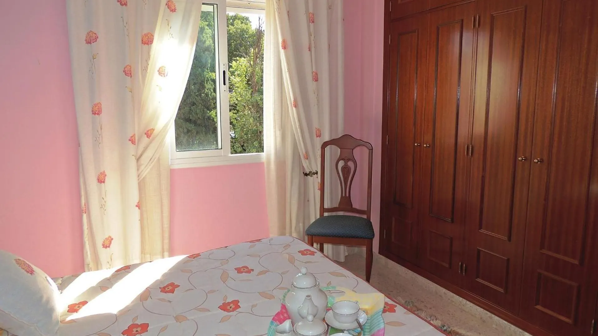 3 Bedroom Nice Apartment In Jerez De La Frontera